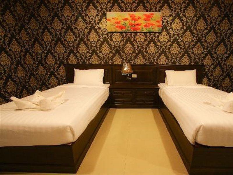Romena Grand Hotel Chiang Mai Exteriör bild