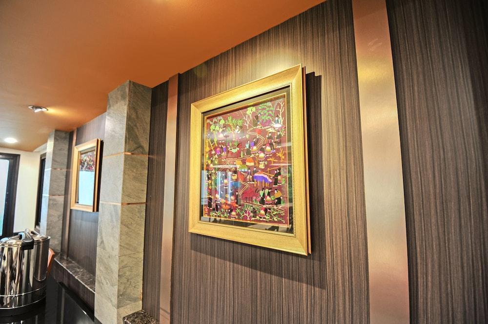 Romena Grand Hotel Chiang Mai Exteriör bild