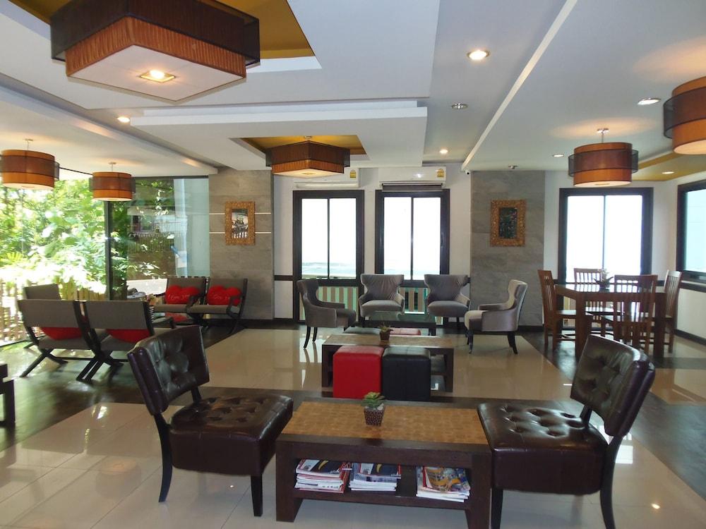 Romena Grand Hotel Chiang Mai Exteriör bild