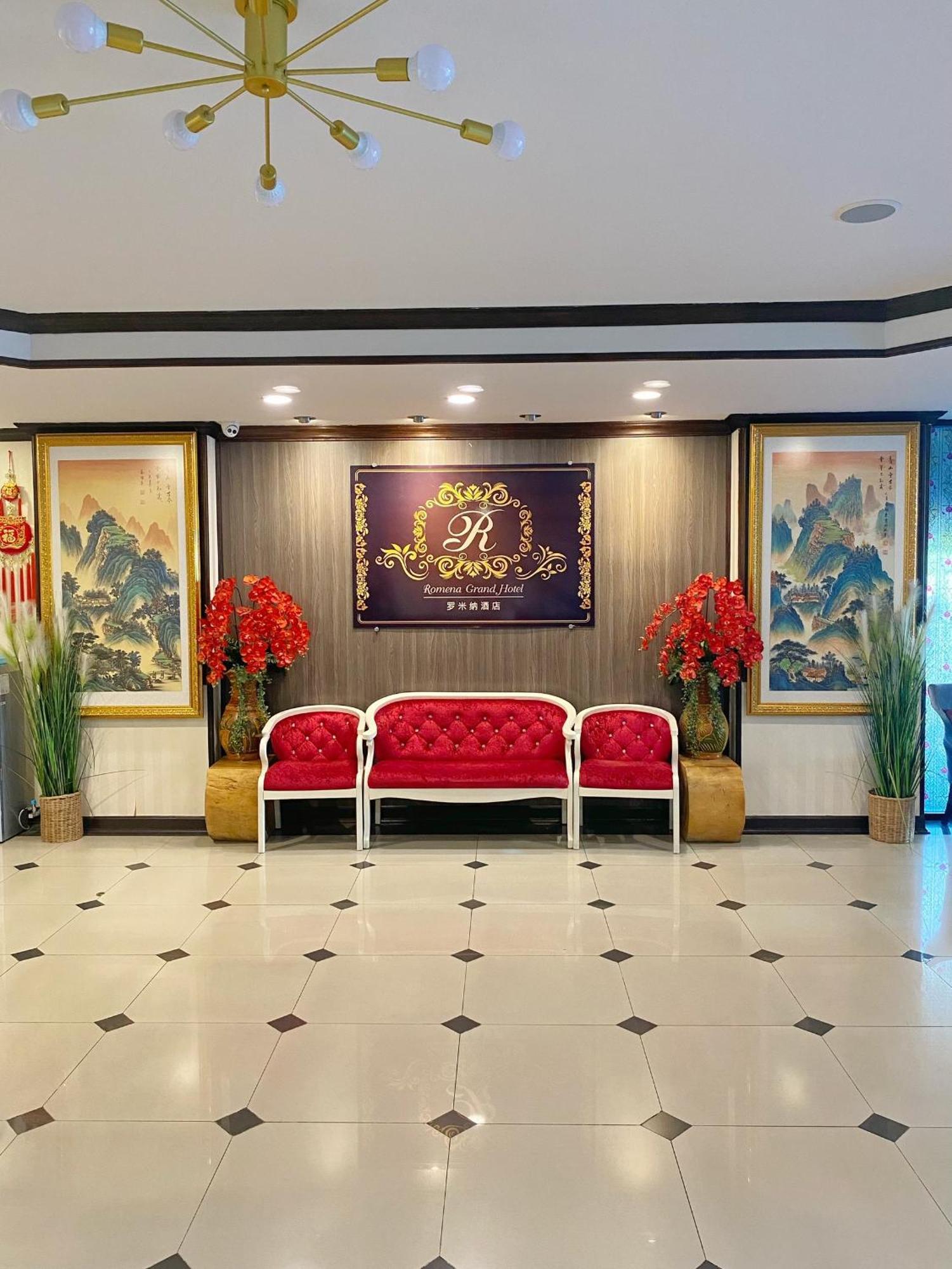 Romena Grand Hotel Chiang Mai Exteriör bild